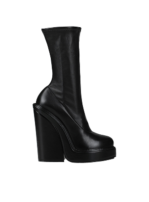 GIVENCHY