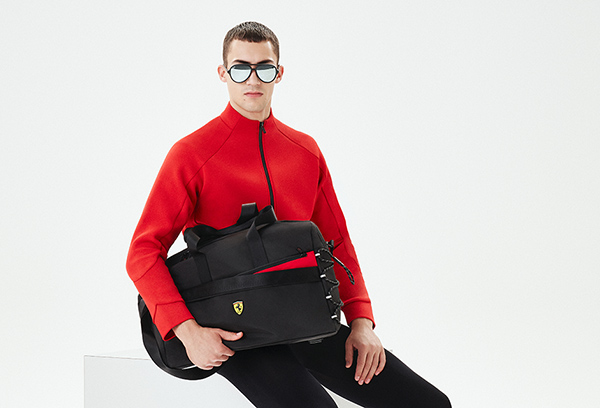 HALF-BODY MAN WEARING BLACK SWEATSHIRT IN SCUBA FABRIC