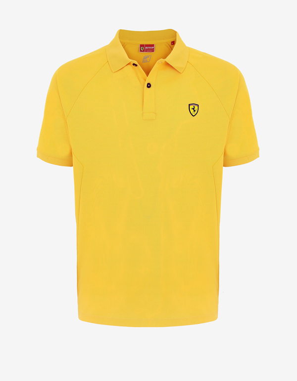 Men's yellow polo shirt in technical piqué with ergonomic cut