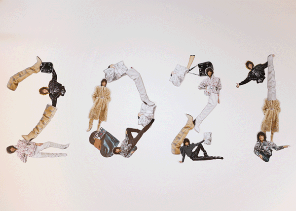 The video shows a collage of the accessories from the Fall-Winter 20 collection getting together to form the number 2021